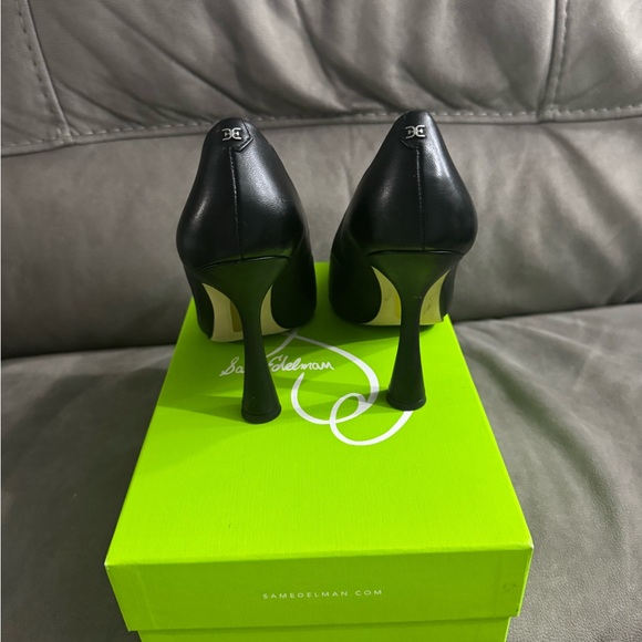 Sam Edelman Black Heels - Picture 4 of 6